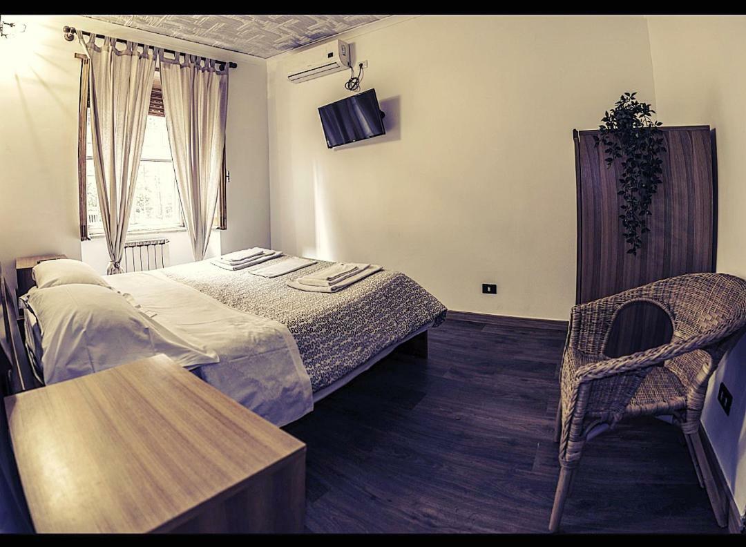 Alloggio Turistico All'Acquedotto Apartment Рим Екстериор снимка